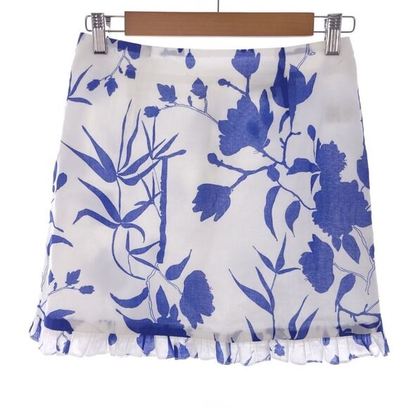 Lulu's X Charlie Holiday Floral Cotton Mini Skirt Womens Size Small - Picture 1 of 6